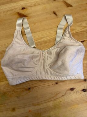ABC American Breast Company Rose Contour Mastectomy bra w/pockets 36DD style 103